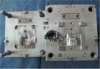 Injection mold 